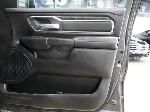 Used 2023 RAM 1500 Big Horn AWD/4WD image 25