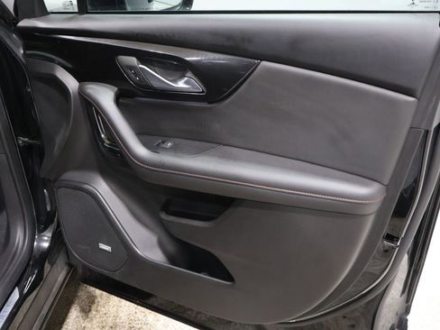 Used 2023 Chevrolet Blazer RS w/ Enhanced Convenience Package image 26