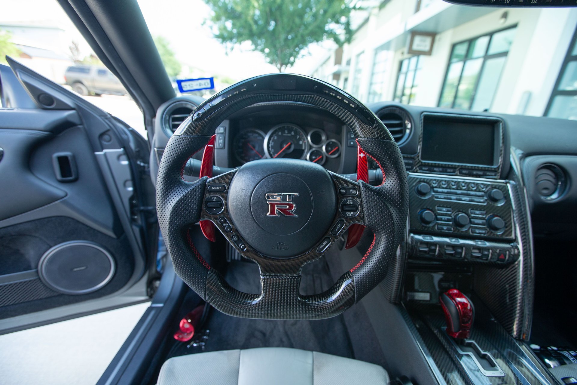 Used 2009 Nissan GT-R Premium AWD/4WD image 28