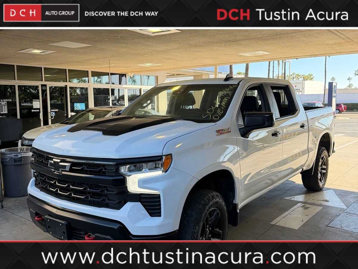 Used 2023 Chevrolet Silverado 1500 LT Trail Boss w/ Protection Package AWD/4WD image 1