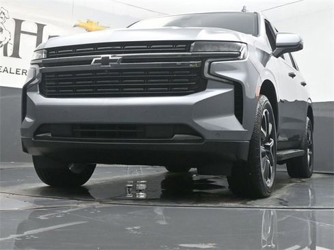 Used 2022 Chevrolet Tahoe RST w/ Luxury Package image 4