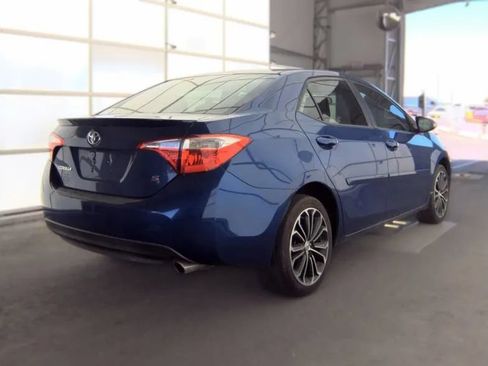 Used 2014 Toyota Corolla S FWD image 2