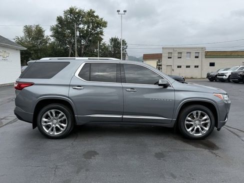 Used 2020 Chevrolet Traverse High Country image 8