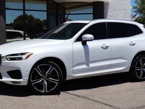 Used 2018 Volvo XC60 T6 R-Design w/ Convenience Package AWD/4WD image 3