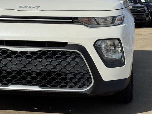 Used 2022 Kia Soul LX w/ Technology Package image 10