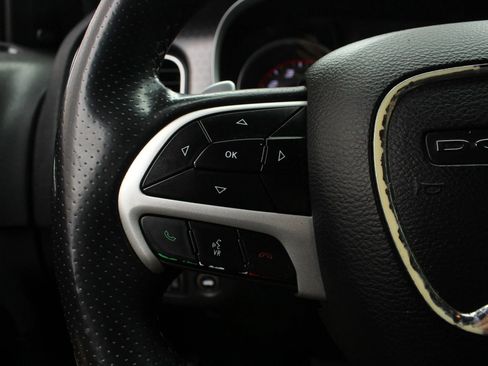 Used 2018 Dodge Charger R/T image 26