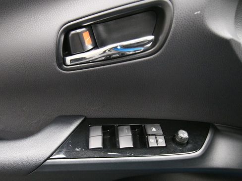 Certified 2022 Toyota Prius Prime XLE image 11