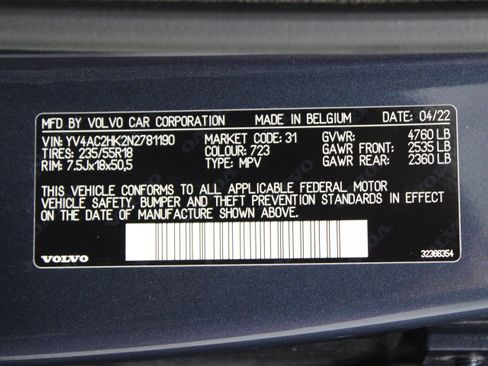Used 2022 Volvo XC40 T4 Momentum FWD image 39