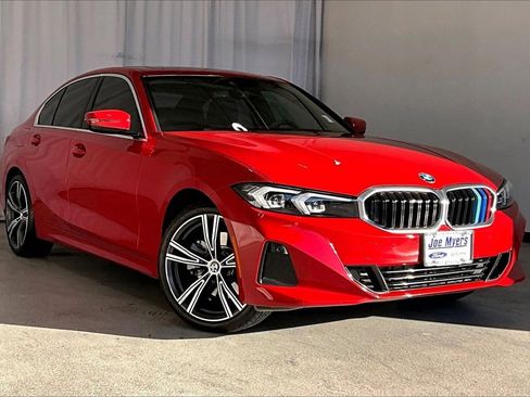 Used 2024 BMW 330i Sedan w/ Convenience Package image 34