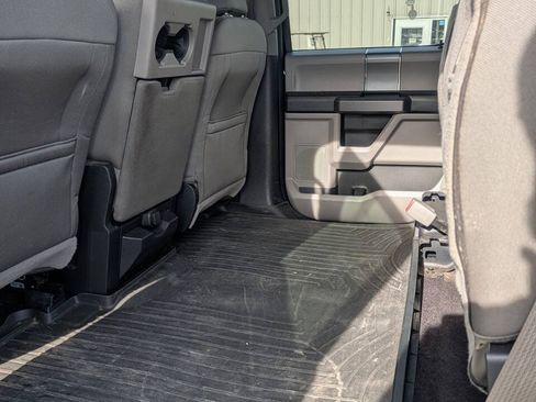 Used 2015 Ford F150 XLT w/ Equipment Group 302A Luxury AWD/4WD image 29