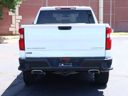 Used 2020 Chevrolet Silverado 1500 Custom Trail Boss AWD/4WD image 25