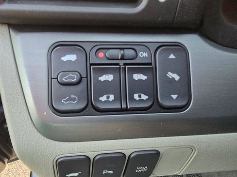 Used 2005 Honda Odyssey Touring image 66
