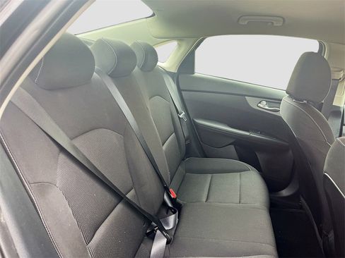 Used 2021 Kia Forte Sedan image 24