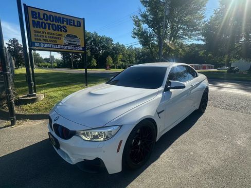 Used 2016 BMW M4 Convertible RWD image 13