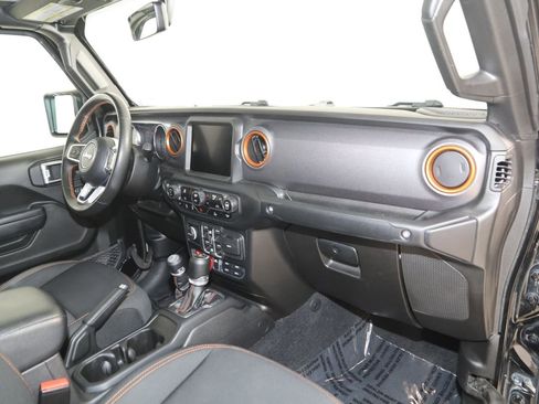 Used 2022 Jeep Gladiator Mojave w/ Trailer Tow Package AWD/4WD image 41