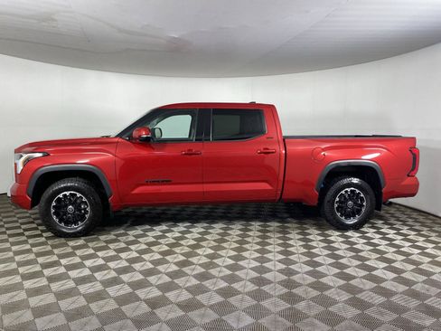 Used 2022 Toyota Tundra SR5 w/ TRD Off-Road Package AWD/4WD image 4