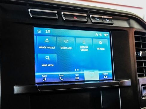 Used 2024 Ford F250 XLT w/ FX4 Off-Road Package AWD/4WD image 29