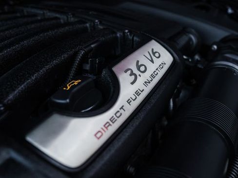 Used 2012 Porsche Cayenne image 24