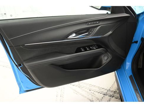 Used 2022 Cadillac CT4 V Blackwing w/ Carbon Fiber 1 Package image 8