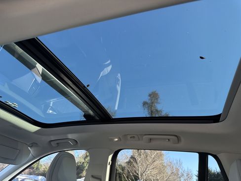 Certified 2023 Volvo XC90 B6 Plus w/ Protection Package Premier image 28