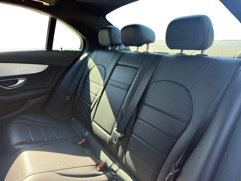 Used 2018 Mercedes-Benz C 300 Sedan image 12