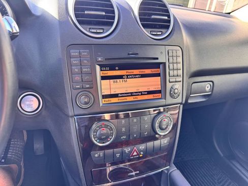 Used 2010 Mercedes-Benz ML 350 4MATIC image 10