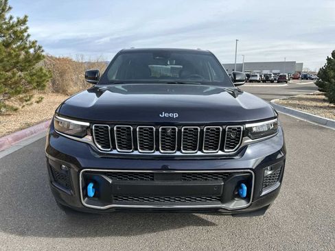 New 2024 Jeep Grand Cherokee Overland w/ Advanced Protech Group III image 16