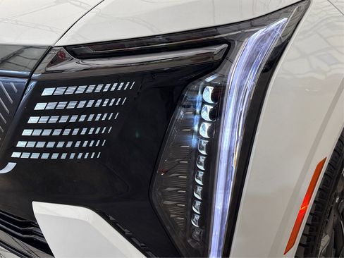 New 2025 Cadillac Escalade IQ Sport 2 image 21