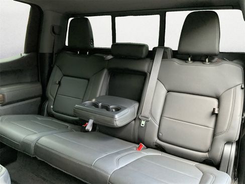 Used 2020 Chevrolet Silverado 1500 LT Trail Boss image 9