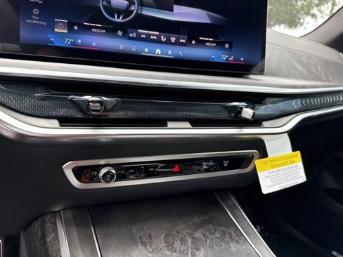 New 2027 BMW X7 xDrive40i w/ Executive Package AWD/4WD image 30