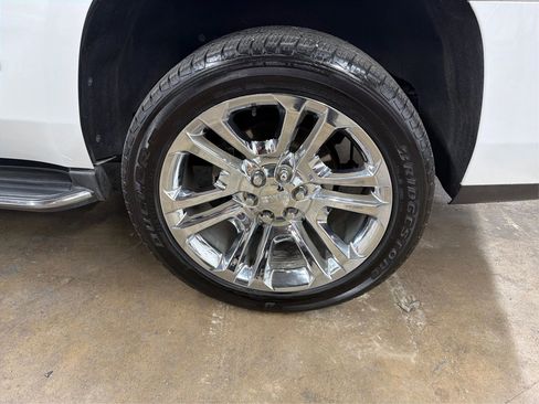 Used 2018 GMC Yukon SLT w/ Premium Edition RWD image 46