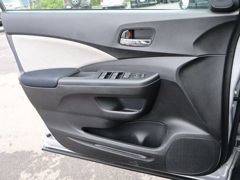 Used 2016 Honda CR-V EX image 29