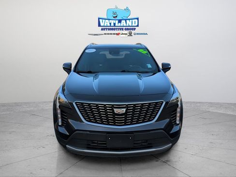 Used 2023 Cadillac XT4 Premium Luxury image 8