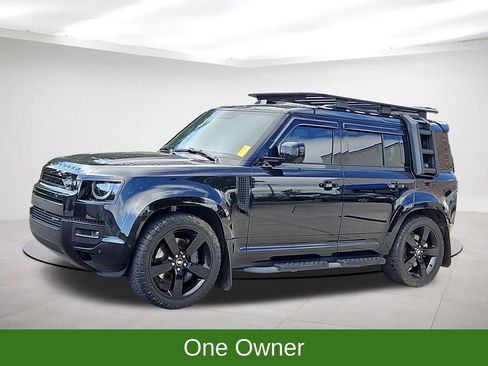 Used 2023 Land Rover Defender 110 X-Dynamic SE AWD/4WD image 3