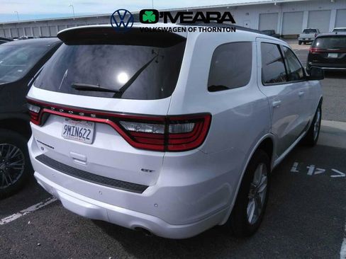 Used 2024 Dodge Durango GT image 3