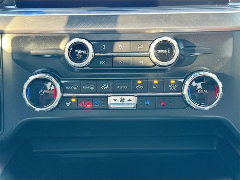 Used 2024 Ford F350 King Ranch w/ FX4 Off-Road Package image 16