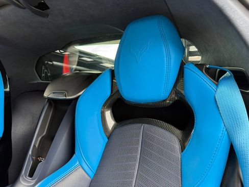 Used 2023 Chevrolet Corvette Z06 RWD image 25
