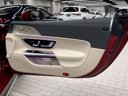 Certified 2022 Mercedes-Benz SL 55 AMG 4MATIC image 14