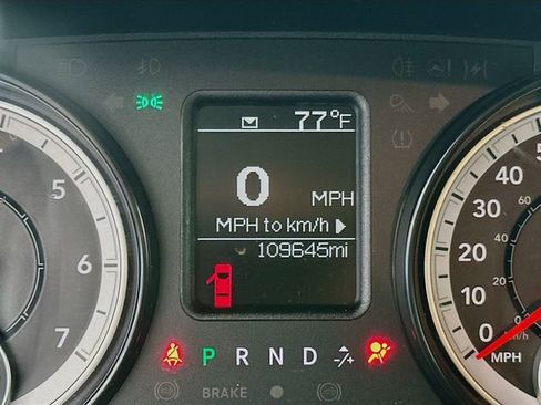 Used 2016 RAM 1500 Express image 13