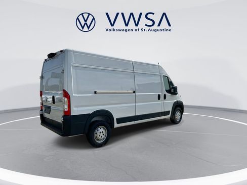 Used 2023 RAM ProMaster 2500 FWD image 8