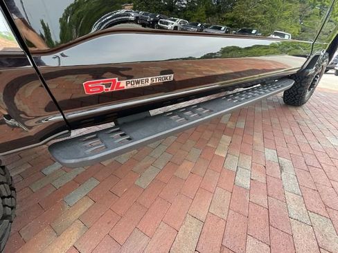 Used 2024 Ford F250 Lariat w/ Lariat Ultimate Package AWD/4WD image 30