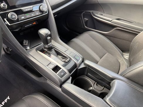 Used 2020 Honda Civic Sport image 13