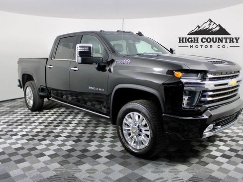 Used 2023 Chevrolet Silverado 2500 High Country w/ Safety Package II image 1