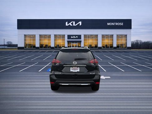 Used 2020 Nissan Rogue SL AWD/4WD image 7
