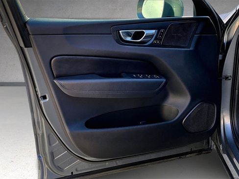 Used 2020 Volvo XC60 T5 Inscription w/ Protection Package Premier image 20