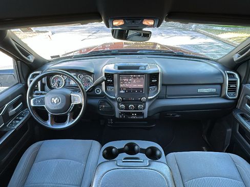 Used 2024 RAM 2500 Big Horn image 31