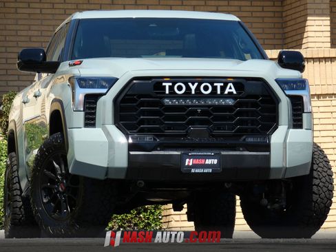 Used 2025 Toyota Tundra Limited w/ TRD Off-Road Package AWD/4WD image 5