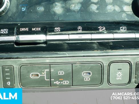 Used 2025 Hyundai Santa Fe Calligraphy image 35