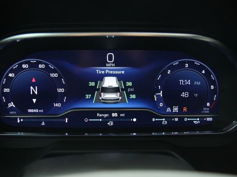 Certified 2023 Chevrolet Tahoe RST w/ Luxury Package image 15