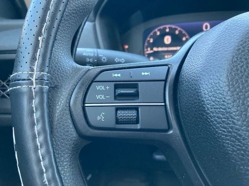 Used 2025 Honda Accord SE image 15